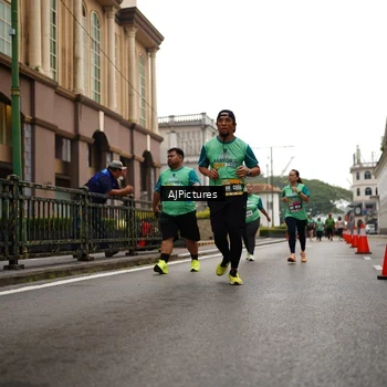 Runner Photo 8542387