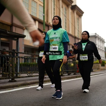 Runner Photo 8542392