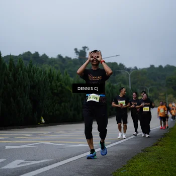 Runner Photo 8542393