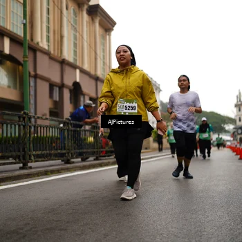 Runner Photo 8542405