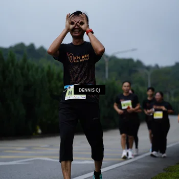Runner Photo 8542420