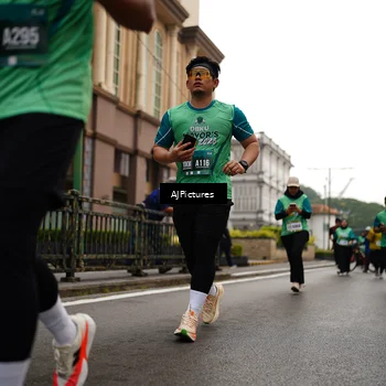 Runner Photo 8542425
