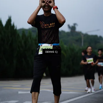 Runner Photo 8542436