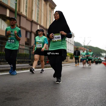 Runner Photo 8542467