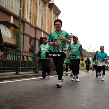 Runner Photo 8542469