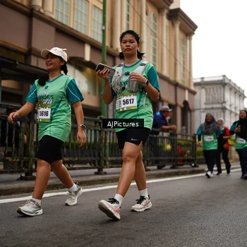 Runner Photo 8542472