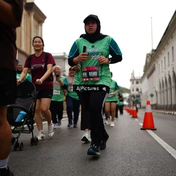 Runner Photo 8542489