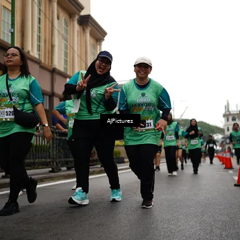 Runner Photo 8542493
