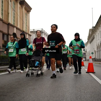 Runner Photo 8542494