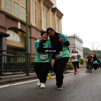 Runner Photo 8542495