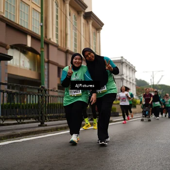 Runner Photo 8542506