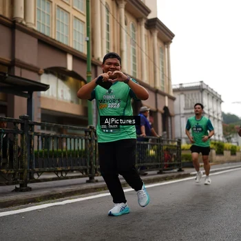 Runner Photo 8542523
