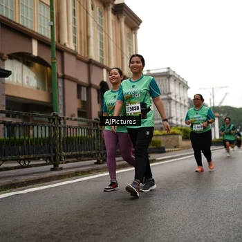 Runner Photo 8542524