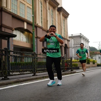 Runner Photo 8542527
