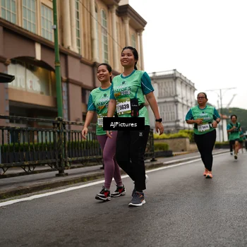 Runner Photo 8542532