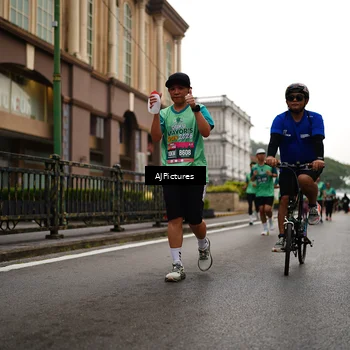 Runner Photo 8542540