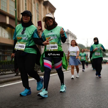 Runner Photo 8542561