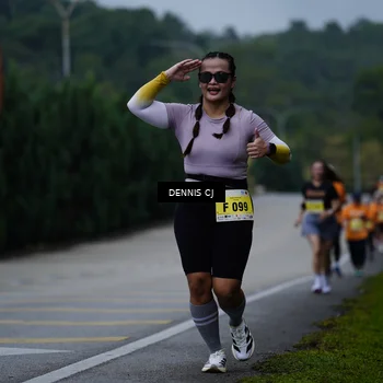 Runner Photo 8542574