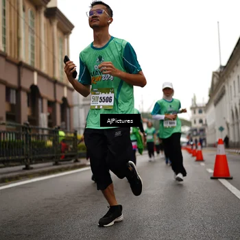 Runner Photo 8542576
