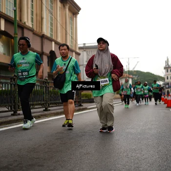Runner Photo 8542588