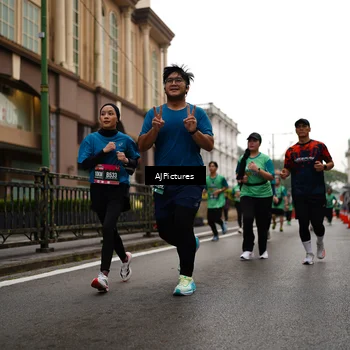 Runner Photo 8542593