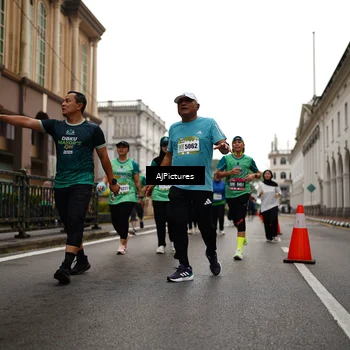 Runner Photo 8542600