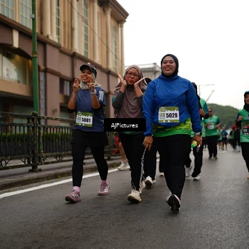 Runner Photo 8542602