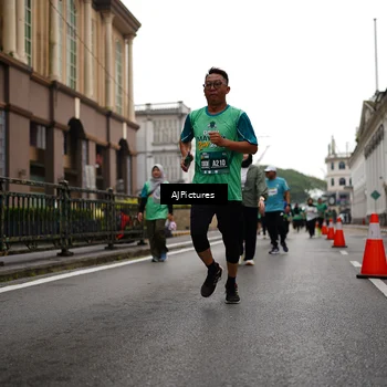Runner Photo 8542617