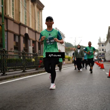 Runner Photo 8542620