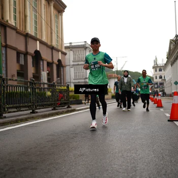 Runner Photo 8542622