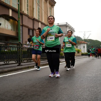 Runner Photo 8542629
