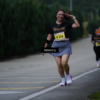 Runner Photo 8542634