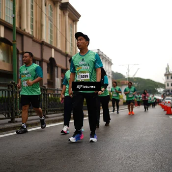 Runner Photo 8542641