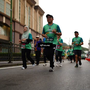 Runner Photo 8542651