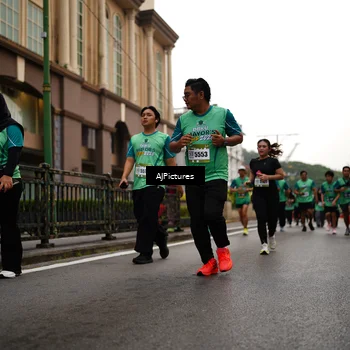 Runner Photo 8542666