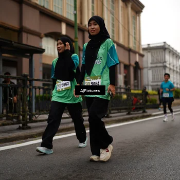 Runner Photo 8542682