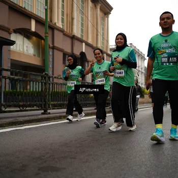 Runner Photo 8542691