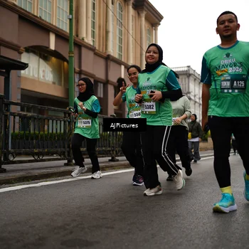 Runner Photo 8542692