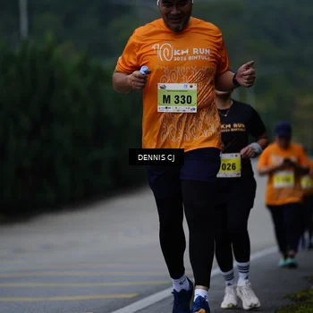 Runner Photo 8542694