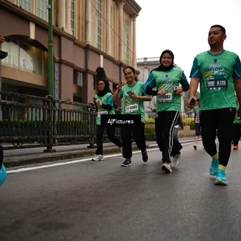 Runner Photo 8542700