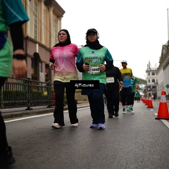 Runner Photo 8542708