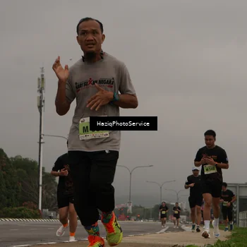 Runner Photo 8542712