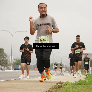 Runner Photo 8542720