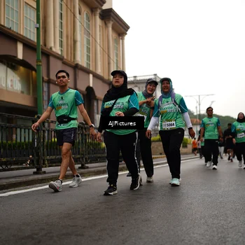 Runner Photo 8542747