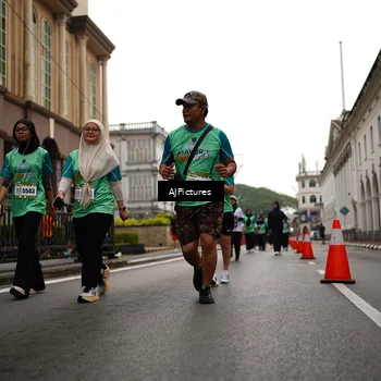 Runner Photo 8542762