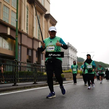 Runner Photo 8542772