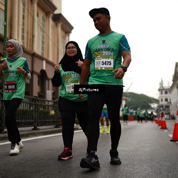 Runner Photo 8542790