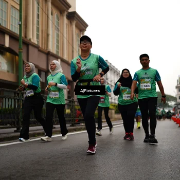 Runner Photo 8542792