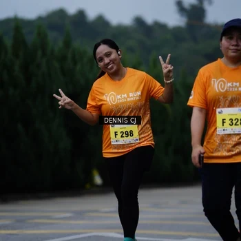 Runner Photo 8542800