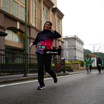 Runner Photo 8542803